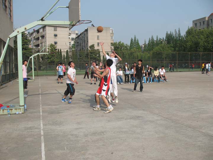 黄色导航
“3对3”篮球赛圆满结束